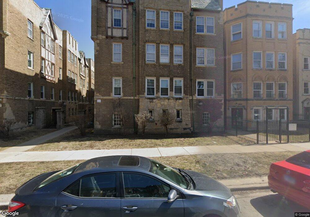 6319 N Mozart St unit 1, Chicago, IL 60659 - photo 1