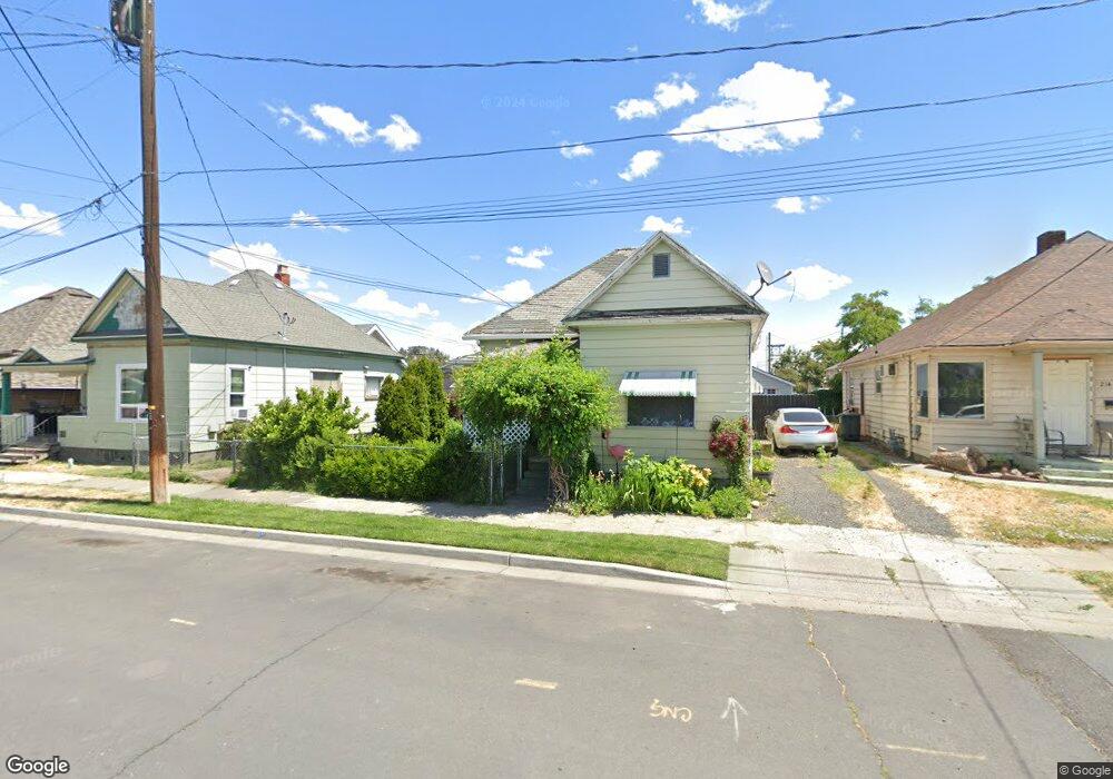 212 SW 6th St, Pendleton, OR 97801 - photo 1