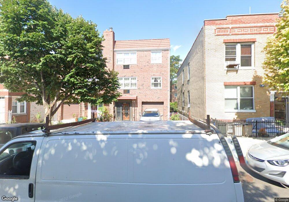 3146 44th St, Astoria, NY 11103 - photo 1