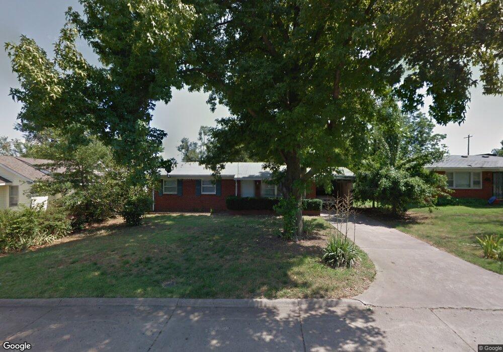 1135 E 4th St, Cushing, OK 74023 - photo 1