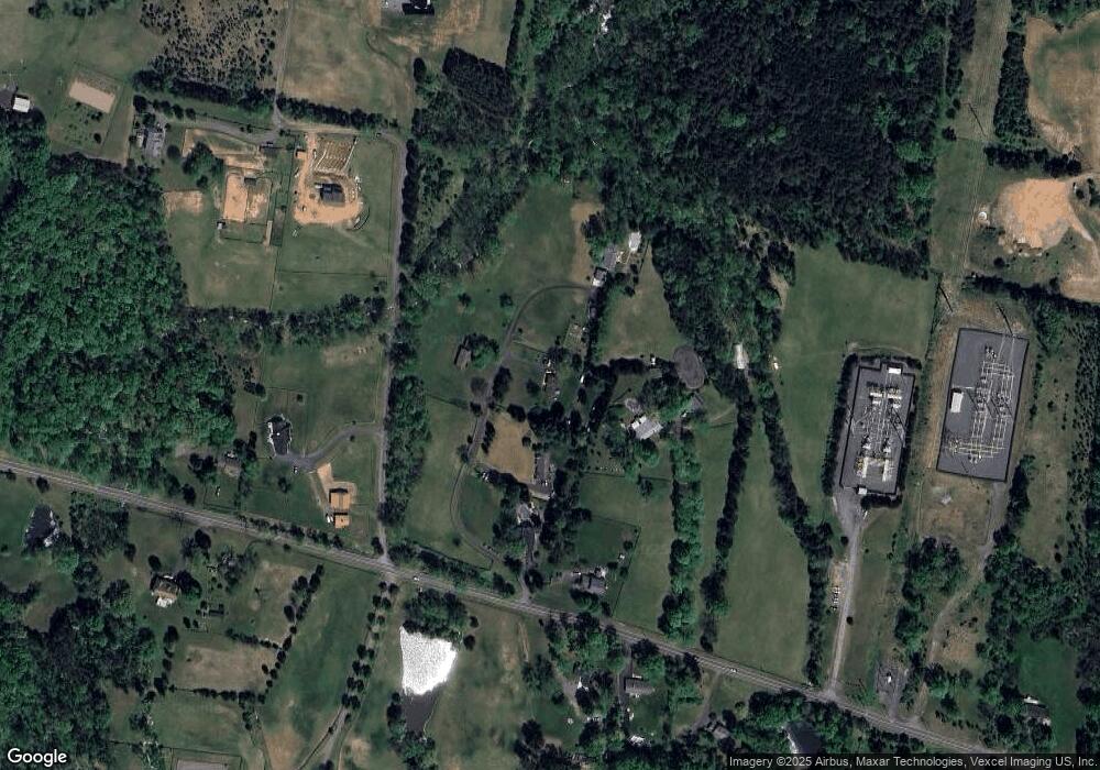 15530 Vint Hill Rd, Gainesville, VA 20155 - photo 1