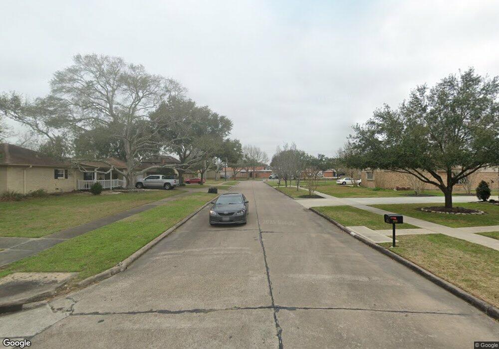 000 Abingdon Rd, Alvin, TX 77511 - photo 1