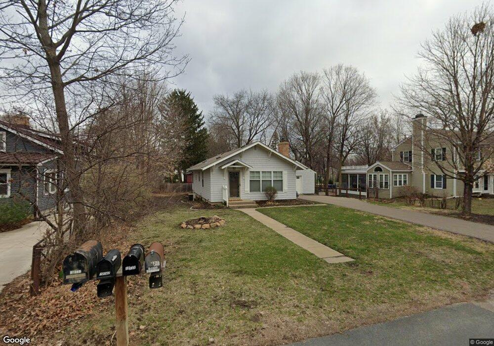 19120 Azure Rd, Wayzata, MN 55391 - photo 1