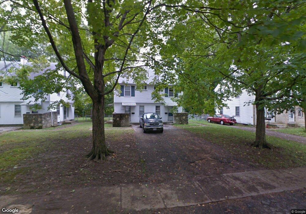 4031 Beechbank Rd unit 33, Columbus, OH 43213 - photo 1