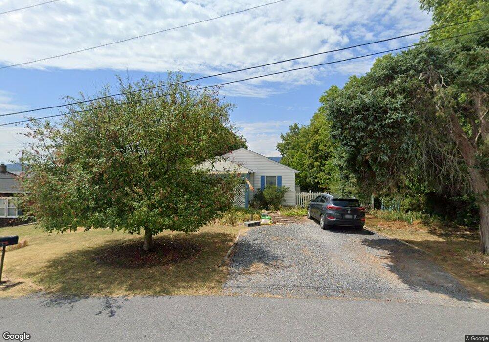 445 Artz St, Strasburg, VA 22657 - photo 1