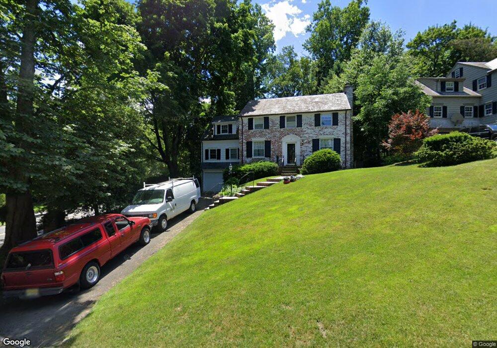 4 Walnut Ct, South Orange, NJ 07079 - photo 1