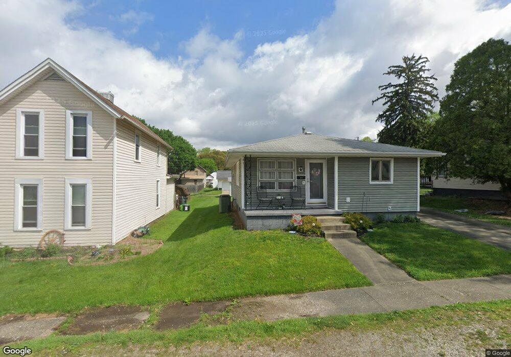 1612 Elm St, Coshocton, OH 43812 - photo 1