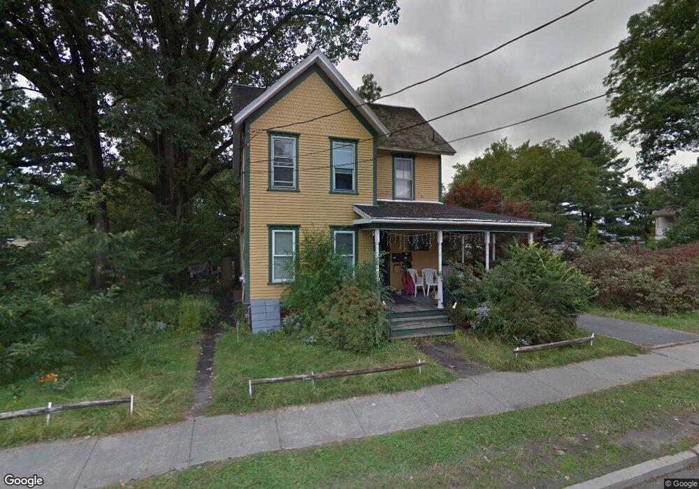 186 Conway St unit North Side, Greenfield, MA 01301 - photo 1