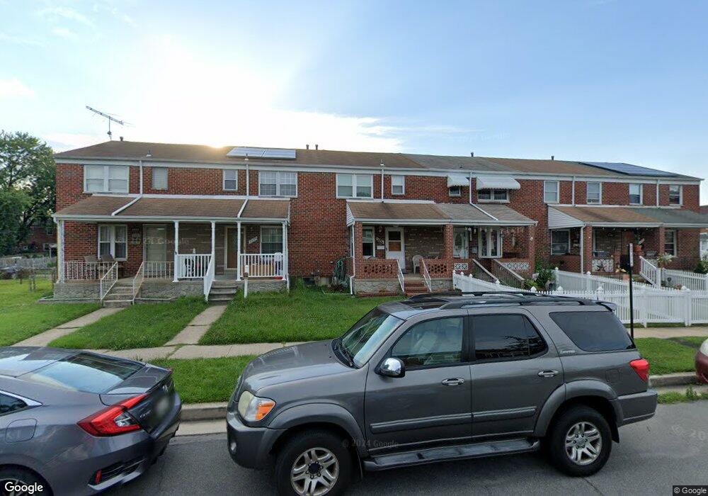 1036 Foxridge Ln, Essex, MD 21221 - photo 1