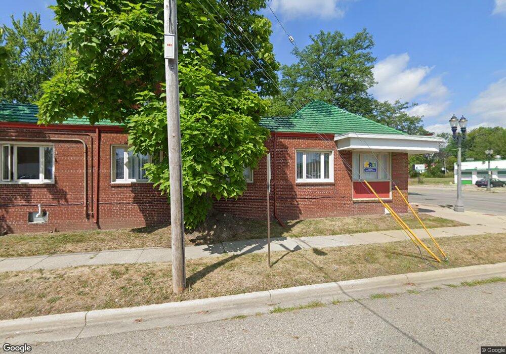 104 Regent St, Lansing, MI 48912 - photo 1