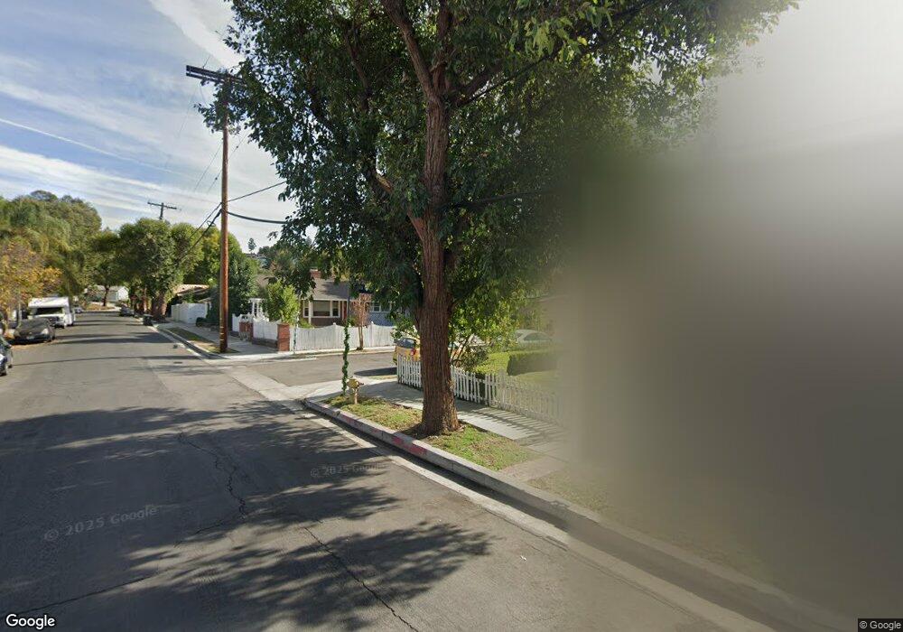 4756 Santa Lucia Dr, Woodland Hills, CA 91364 - photo 1