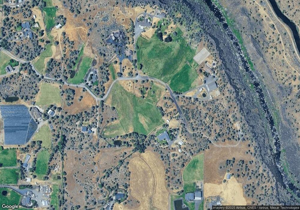 9203 NE Smith Rock Loop, Terrebonne, OR 97760 - photo 1