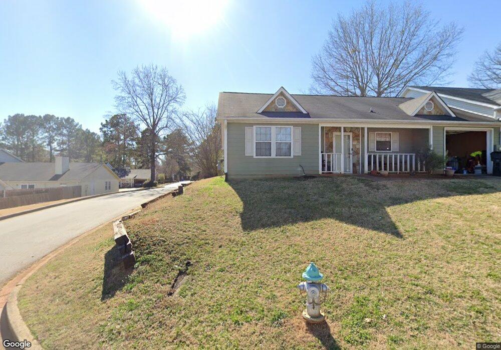224 Oak Cir N unit 3, Stockbridge, GA 30281 - photo 1