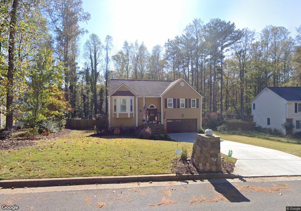 1220 Taylor Oaks Dr, Roswell, GA 30076 - photo 1