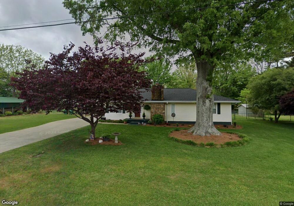 266 Nancy St, Winder, GA 30680 - photo 1