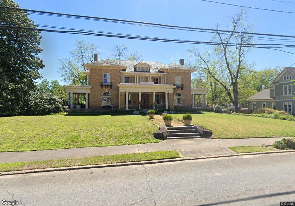 530 Thomaston St, Barnesville, GA 30204 - photo 1