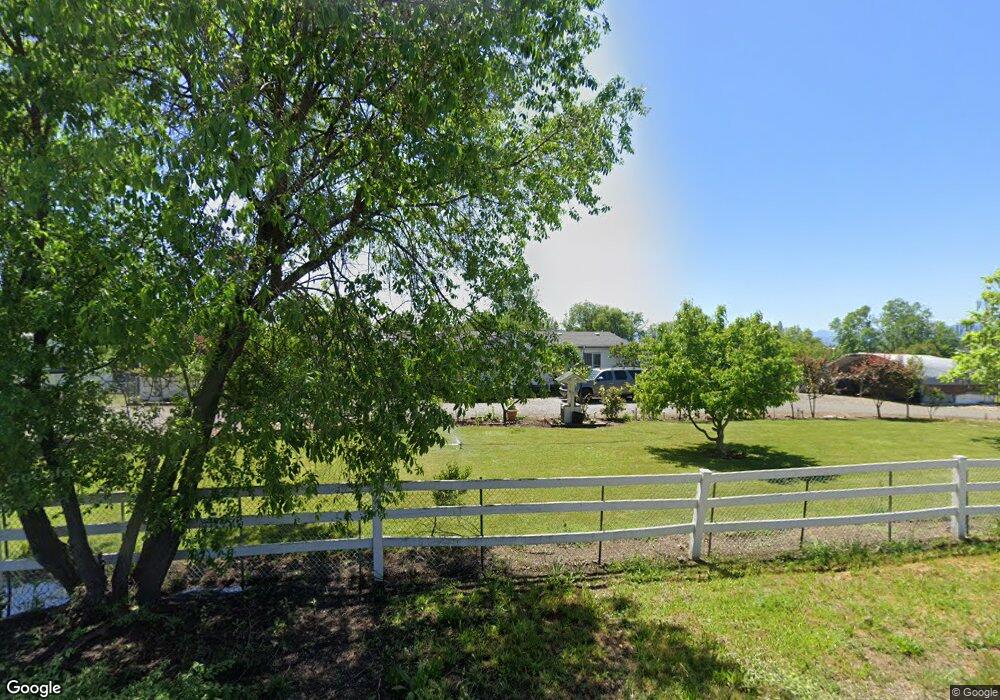 2310 Fowler Ln, Central Point, OR 97502 - photo 1