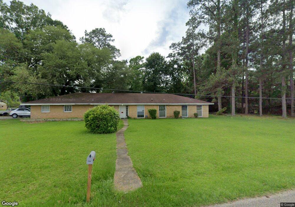 1704 General Pershing St, Laurel, MS 39440 - photo 1