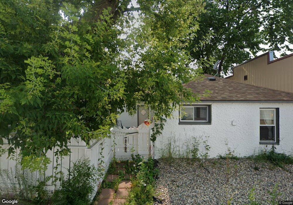 312 2nd Ave NW, Jamestown, ND 58401 - photo 1