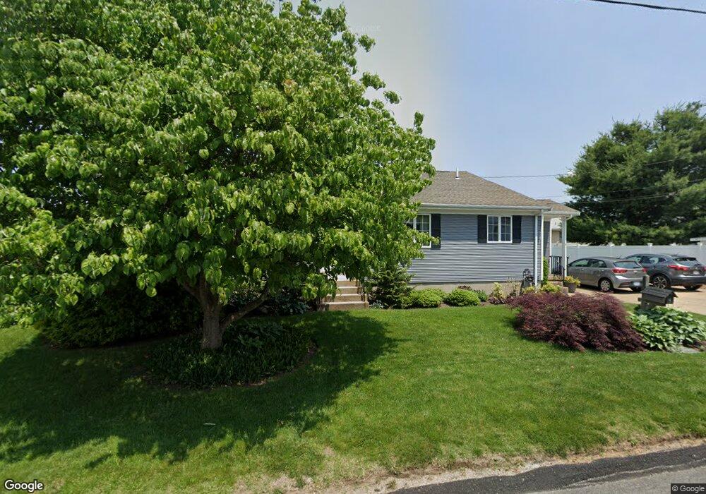 4 Fountain Ave, Cranston, RI 02920 - photo 1