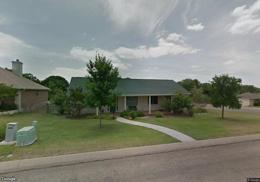 611 Lupine Ln, Fredericksburg, TX 78624 - photo 1