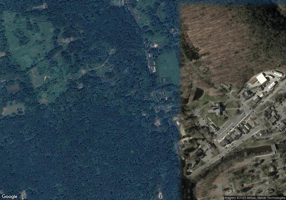 19 Cook St, Washington Depot, CT 06794 - photo 1