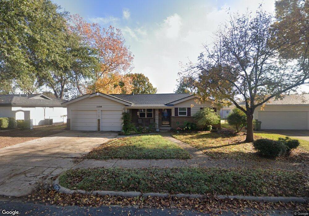 1136 Harrison Ln, Hurst, TX 76053 - photo 1