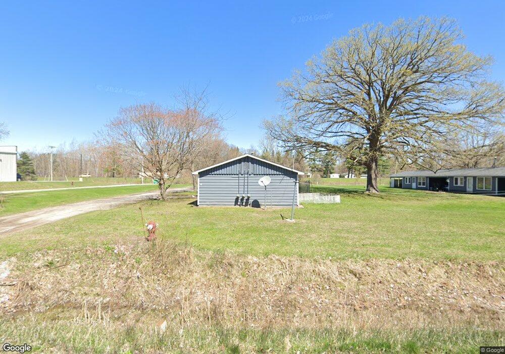 1531 E Renee Dr, Midland, MI 48640 - photo 1