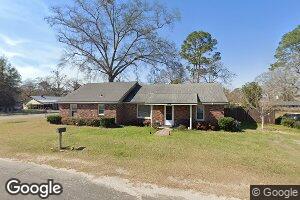 32 S Boston Ave, Mc Rae Helena, GA 31037