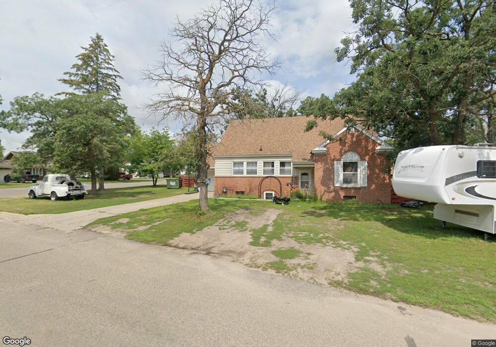 712 Riverside Ave, Park Rapids, MN 56470 - photo 1