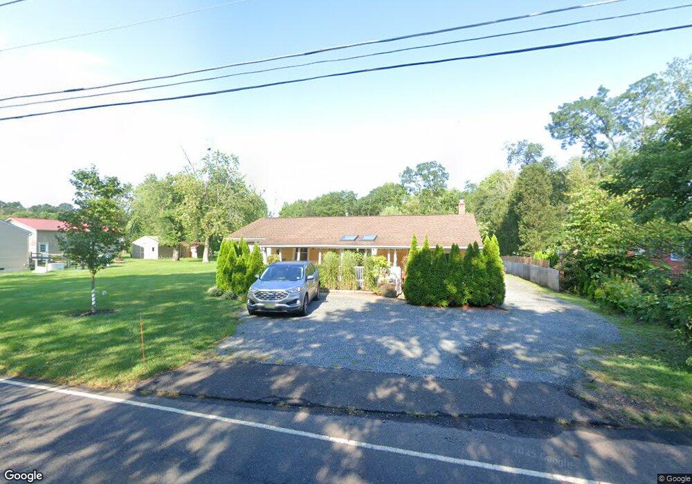 63 Chesterfield Rd, Columbus, NJ 08022 - photo 1