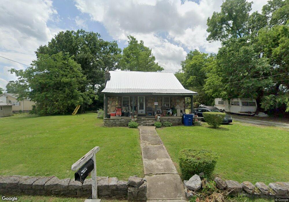 205 Quarry St, Shelbyville, TN 37160 - photo 1