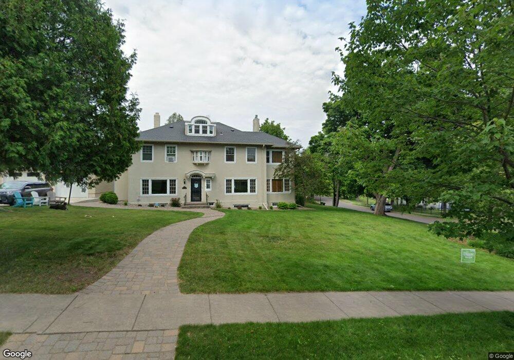 26 S 30th Ave E, Duluth, MN 55812 - photo 1