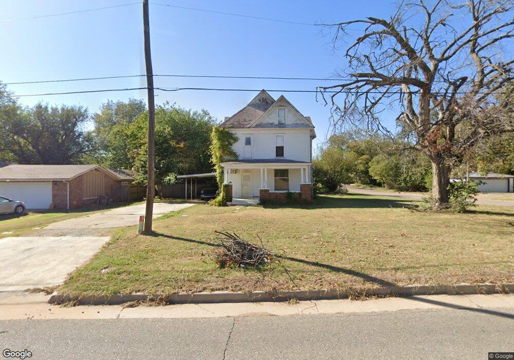 1310 N Union Ave, Shawnee, OK 74801 - photo 1