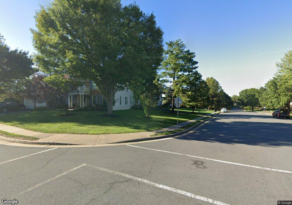 6156 Ridgemont Dr, Centreville, VA 20120 - photo 1