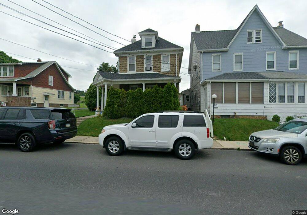 339 E Main St, Bath, PA 18014 - photo 1