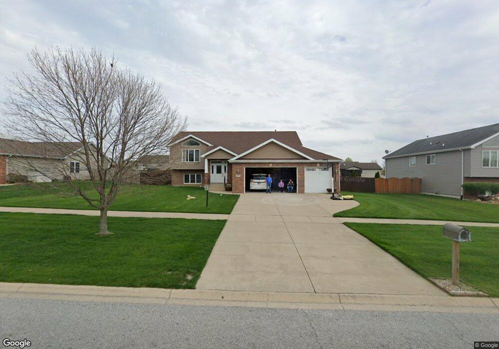 9043 Marquette St, Saint John, IN 46373 - photo 1