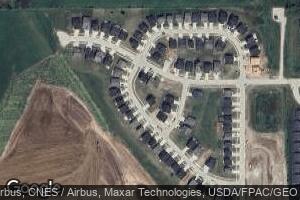 2962 Indigo Ln, Pella, IA 50219