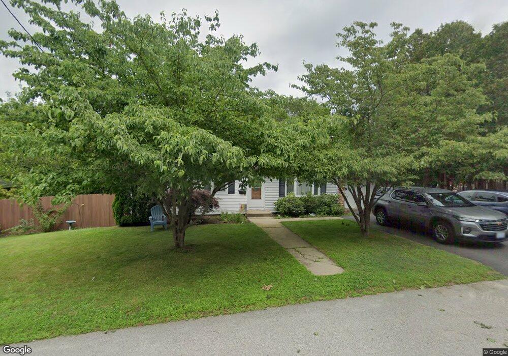 85 Versailles St, Cranston, RI 02920 - photo 1