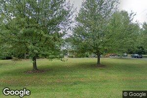 8 Tinnes Ct, Pittstown, NJ 08867