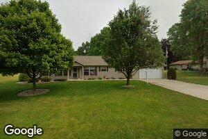 100 Sunset Ct, Wakarusa, IN 46573