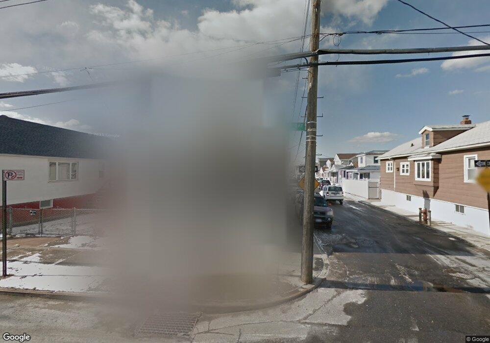 1601 Cross Bay Blvd, Broad Channel, NY 11693 - photo 1