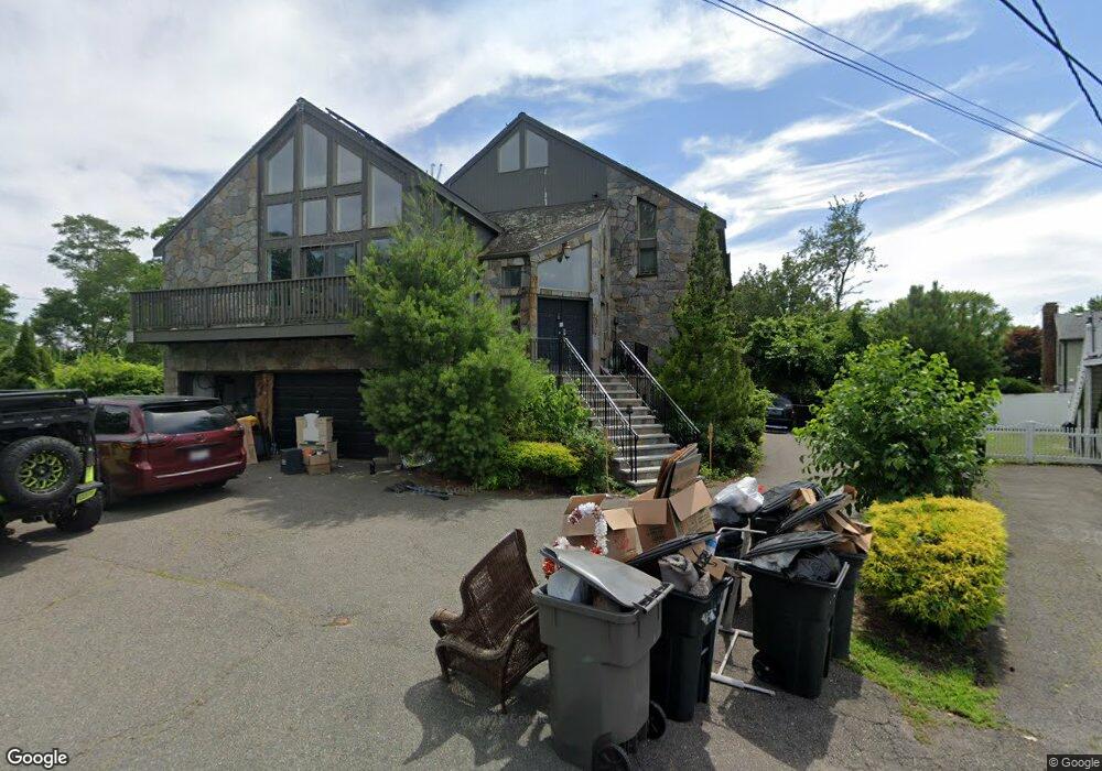 2 Mersea St, Saugus, MA 01906 - photo 1