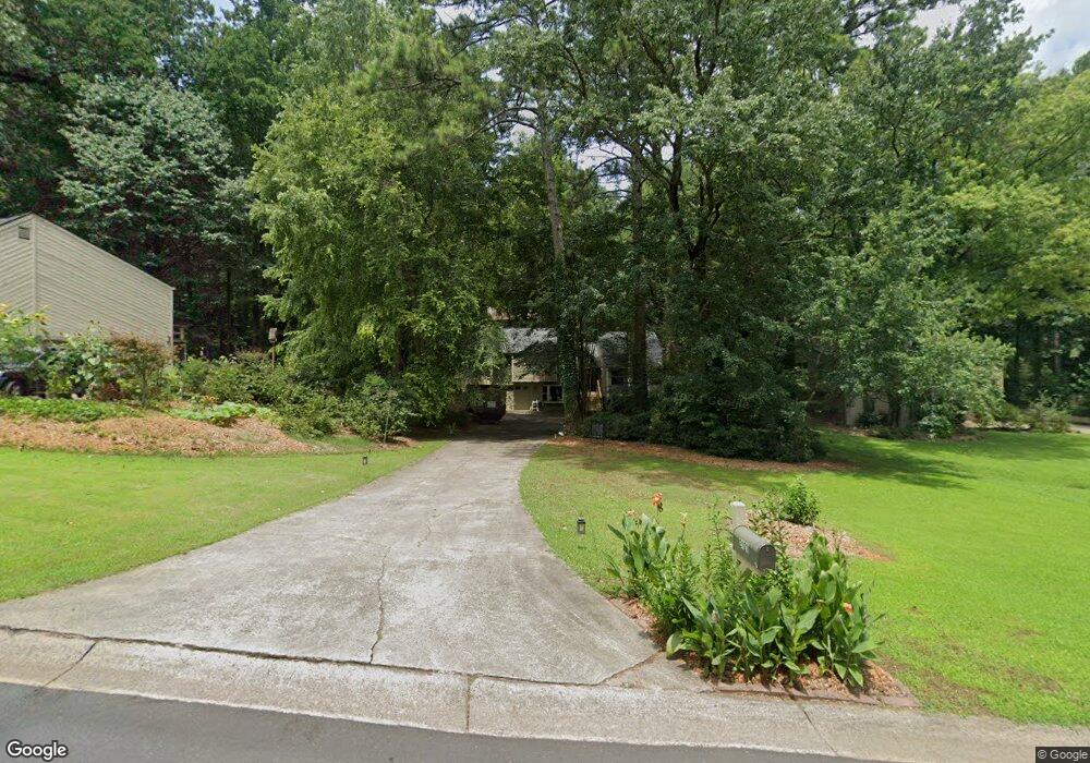 2121 Kinridge Rd unit 1, Marietta, GA 30062 - photo 1