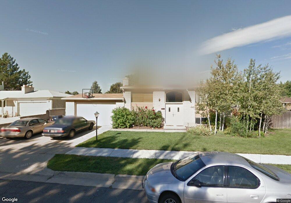 8506 S 520 E, Sandy, UT 84070 - photo 1