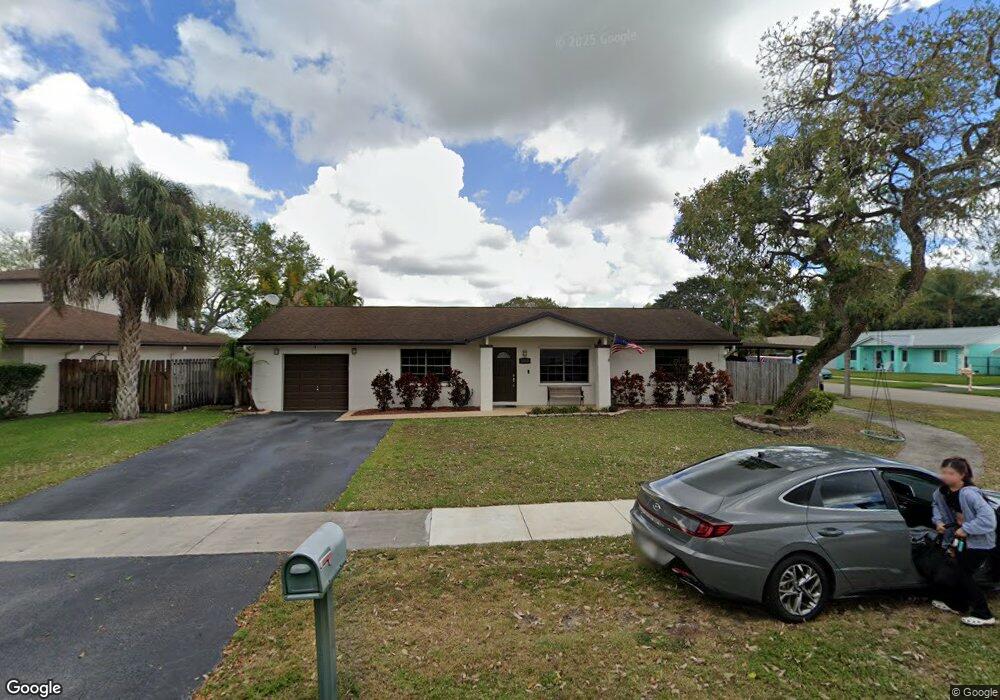 1050 SW 127th Terrace, Davie, FL 33325 - photo 1