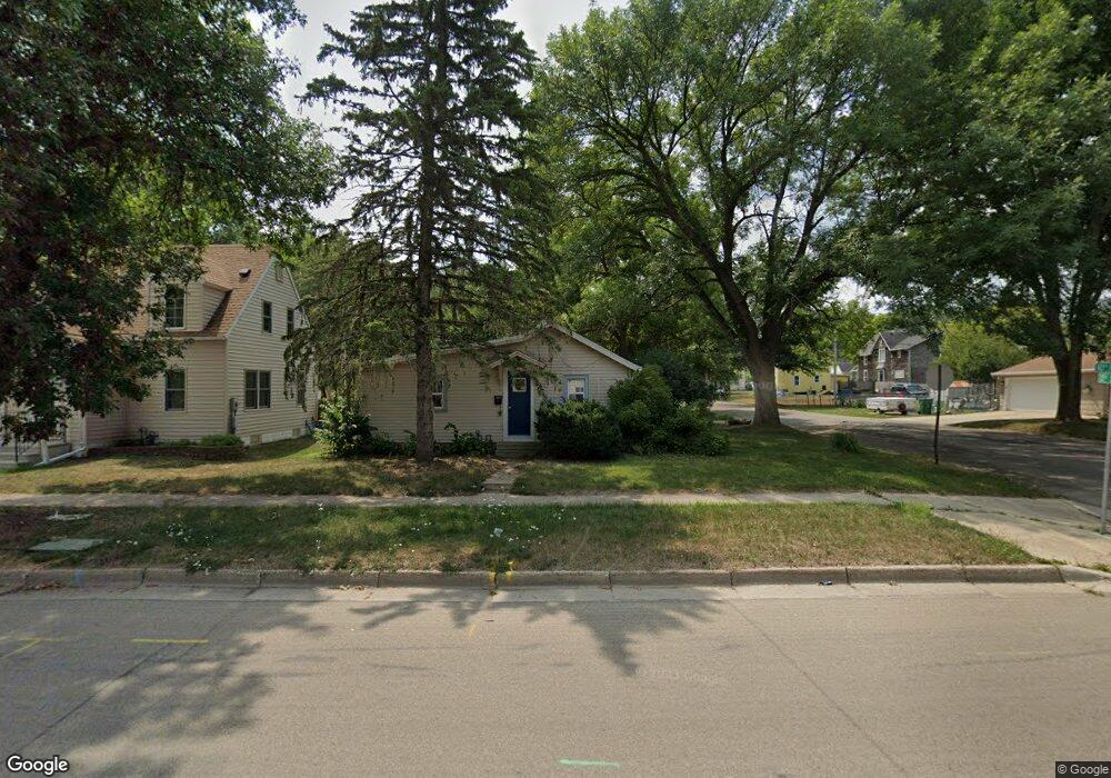 1313 10th Ave NW, Austin, MN 55912 - photo 1