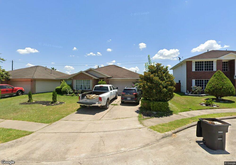 10827 Malden Dr, Houston, TX 77075 - photo 1
