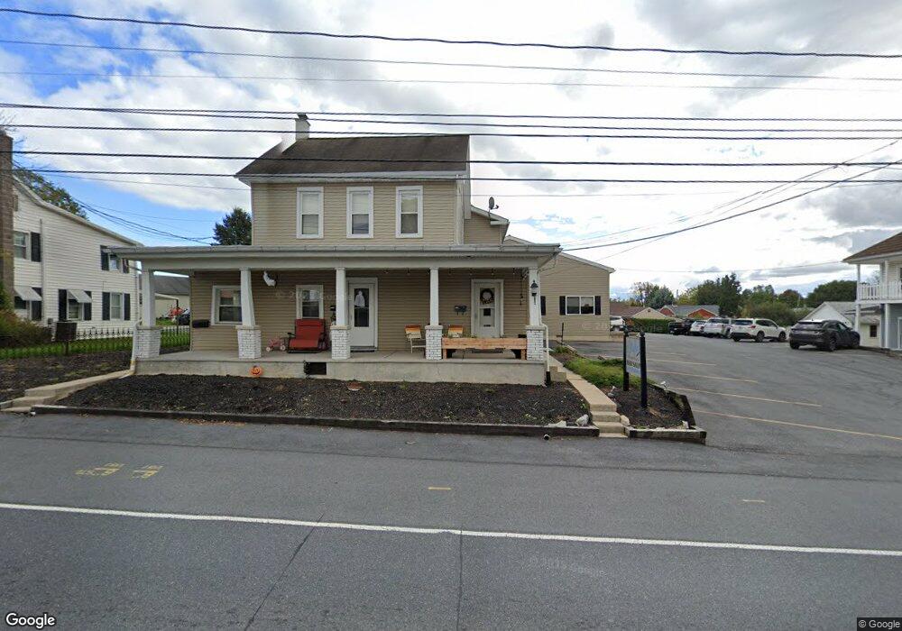 1624 E Chocolate Ave, Hershey, PA 17033 - photo 1