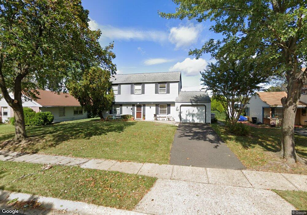 33 Palfrey Ln, Willingboro, NJ 08046 - photo 1